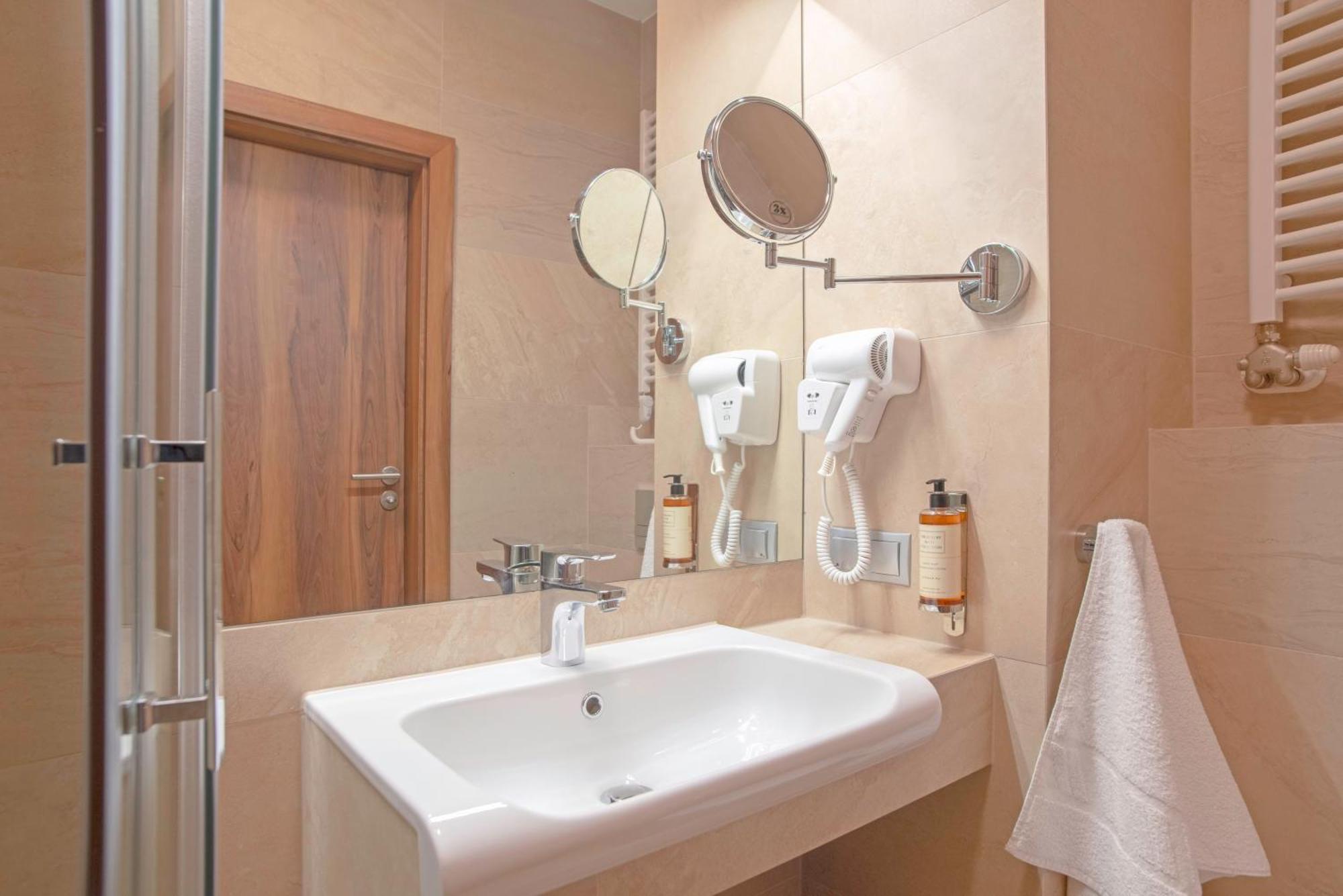 No.23 Aparthotel Krasków Εξωτερικό φωτογραφία