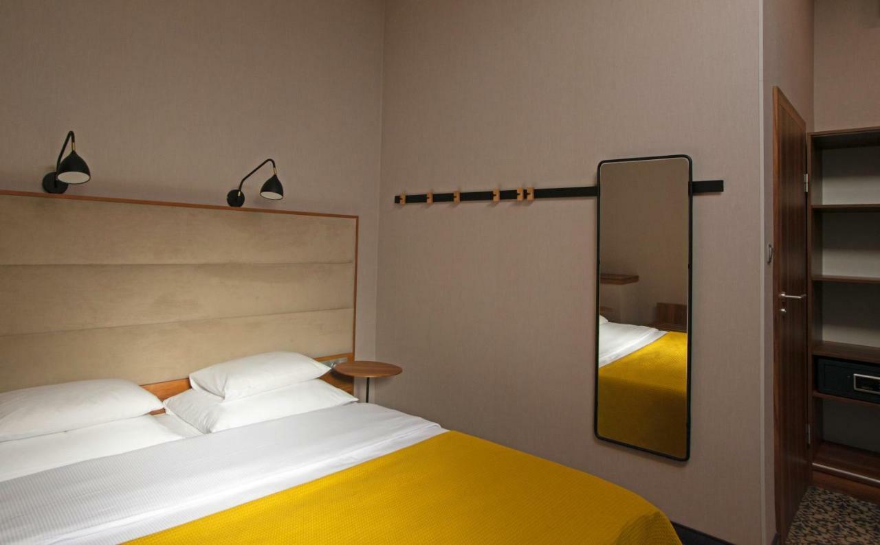 No.23 Aparthotel Krasków Εξωτερικό φωτογραφία