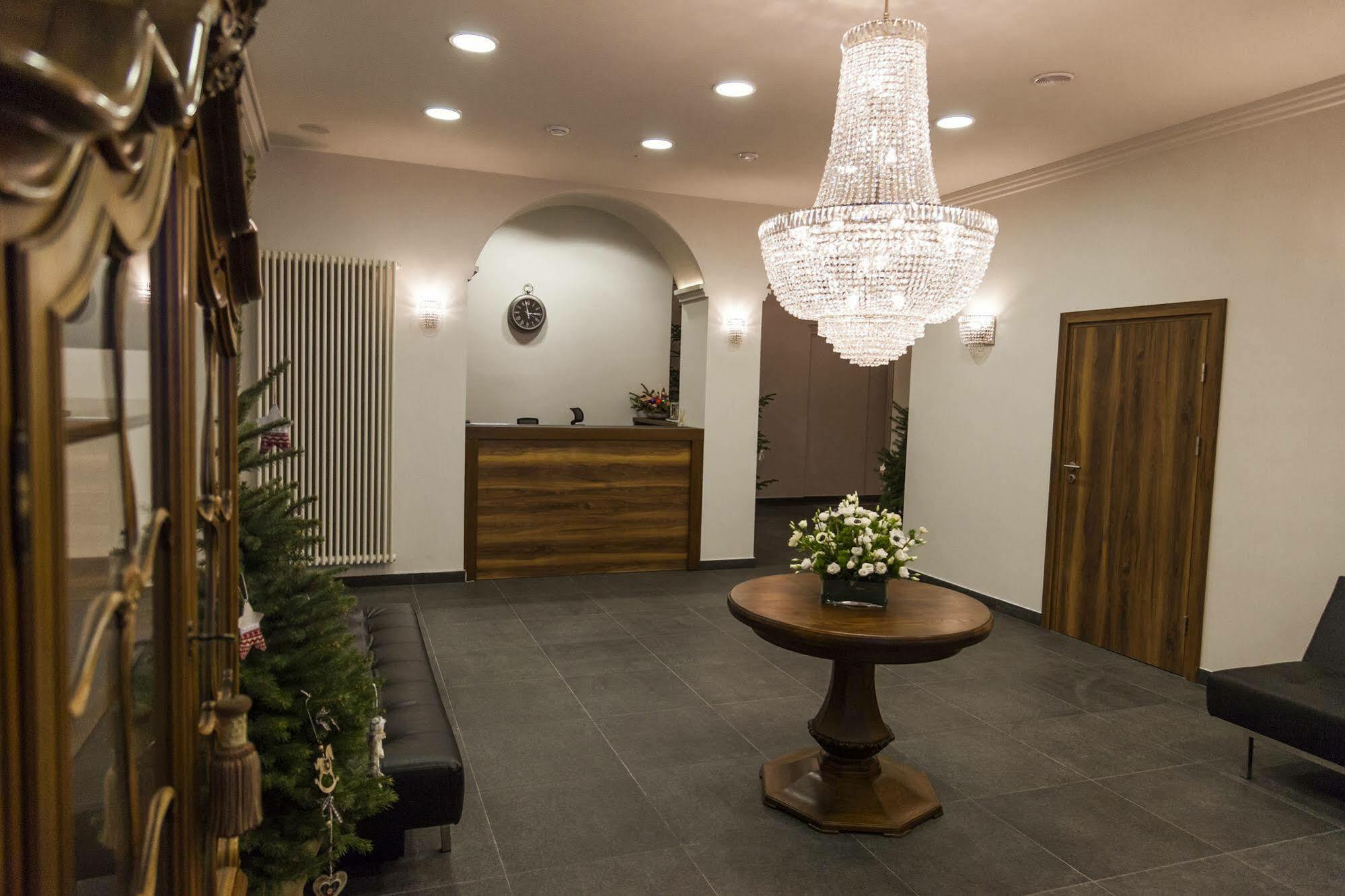 No.23 Aparthotel Krasków Εξωτερικό φωτογραφία